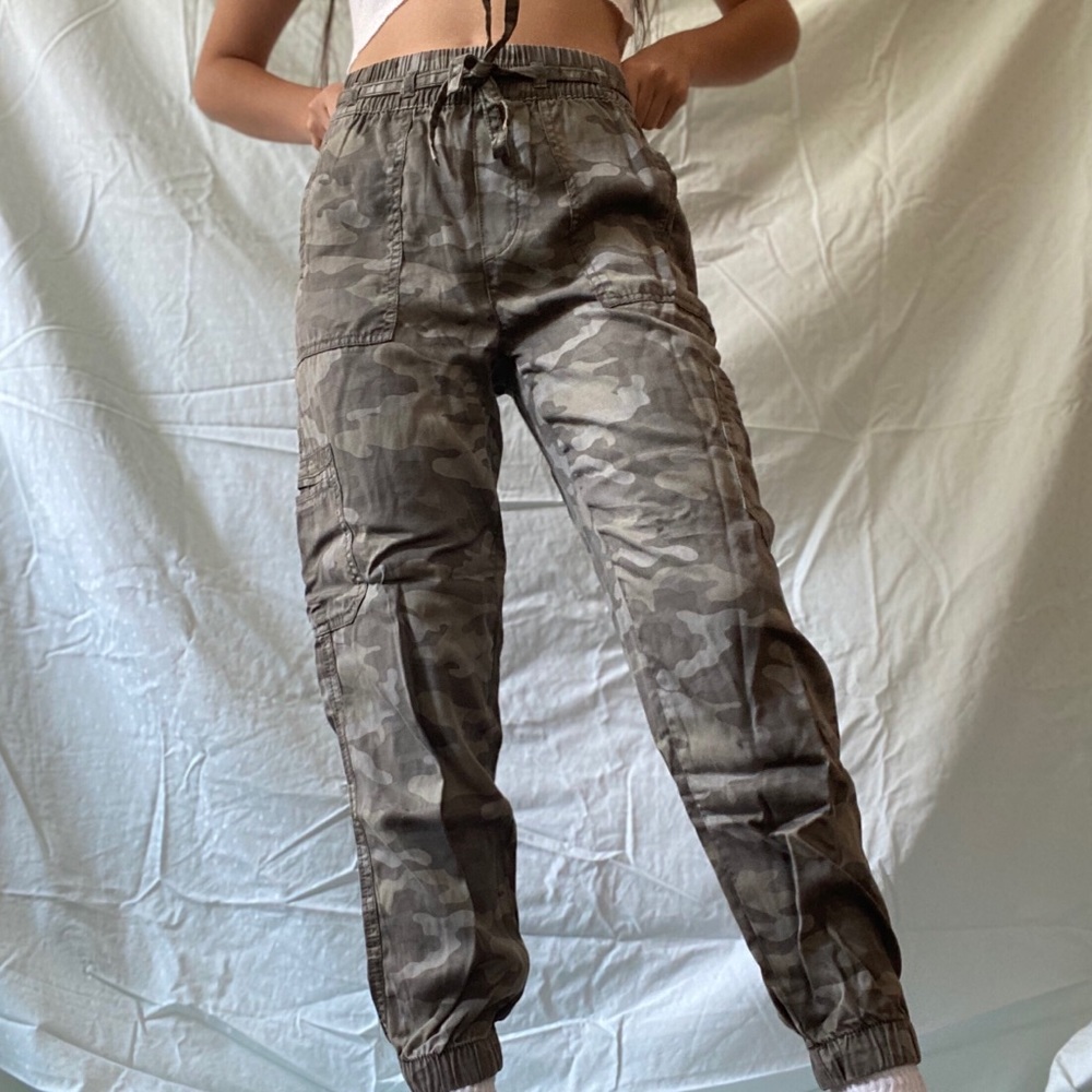 SOLD American Eagle Camo Pants